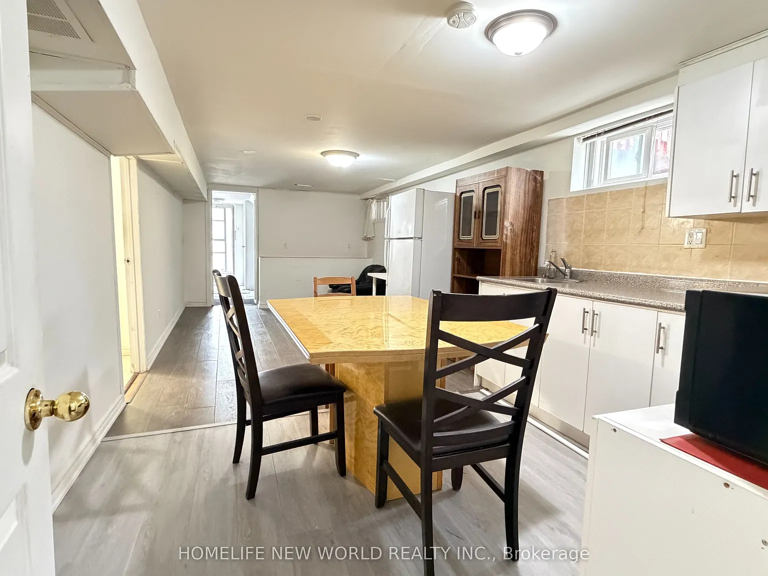 2 bed, $1,600 — Photo 4