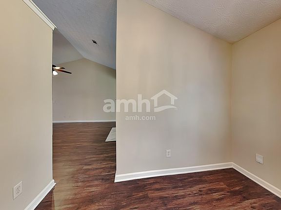 4th image of 1795 Charleston Oak Cir