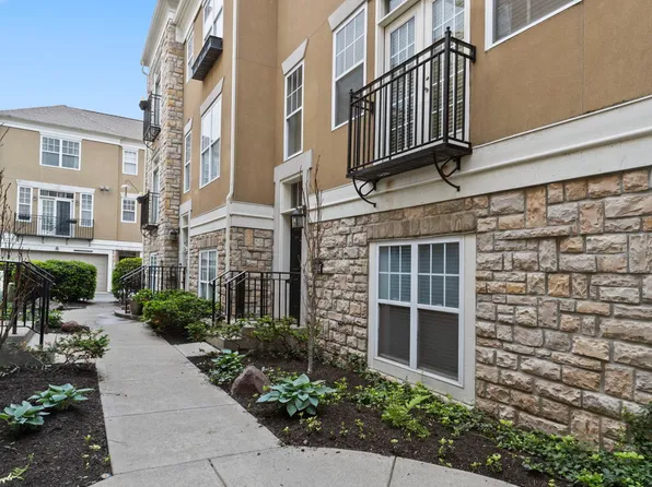 6665 Boxcar Pl, Indianapolis, IN 46220