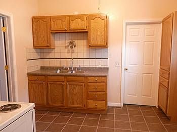 All newer updated kitchen