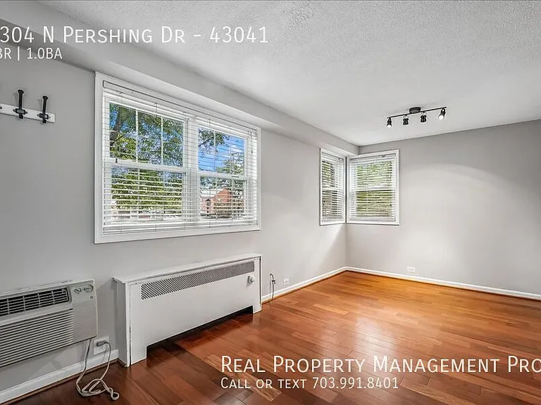 4304 N Pershing Dr #43041 — Photo 5