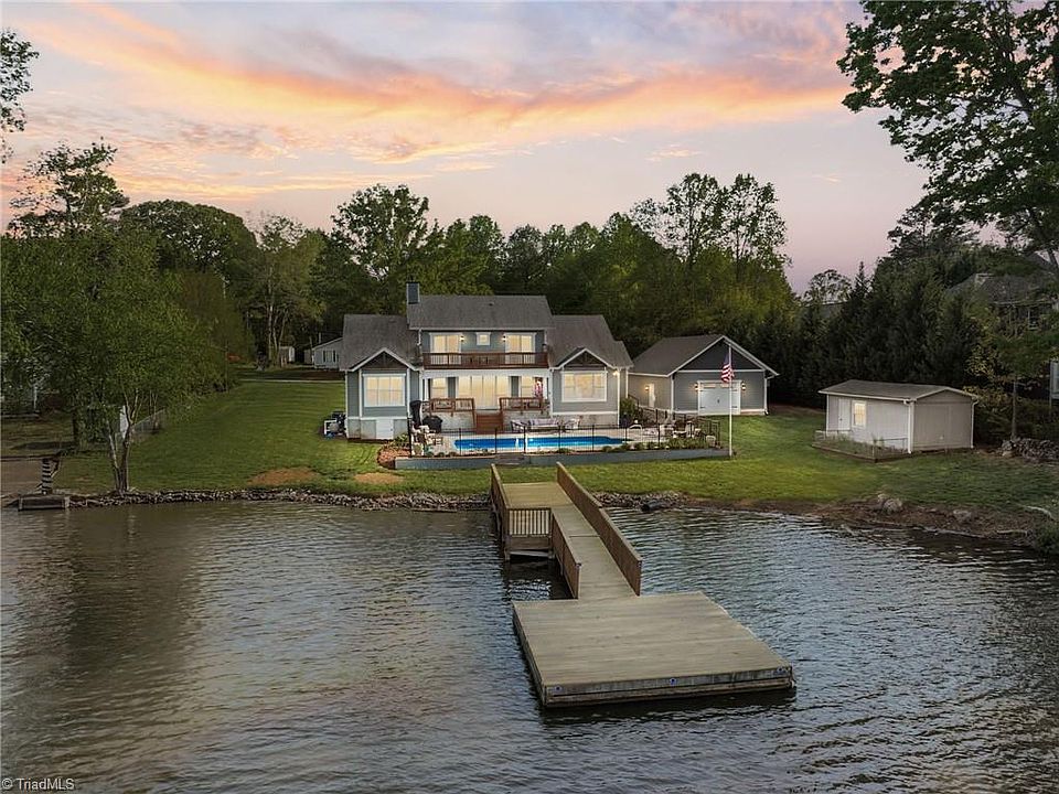 1st image of 1786 Riverview Rd