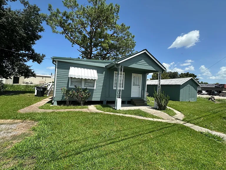 6173 W Main St — Photo 1