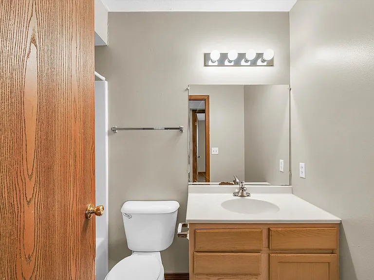 1-6 Rainbow Cir — Photo 30