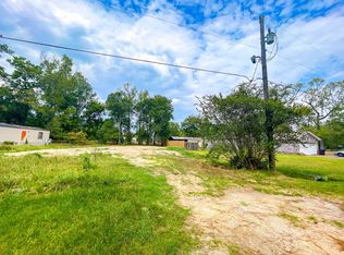 1060 Duke St, Vidor, TX 77662