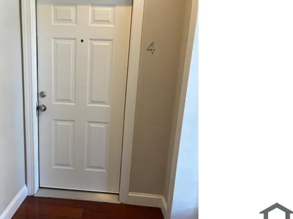 1010 3rd St SE APT 4, Washington, DC 20003