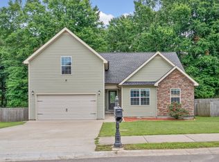 125 Sycamore Hill Dr, Clarksville, TN 37042