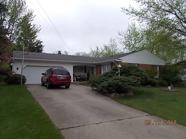 173 Greenfield Dr photo 1