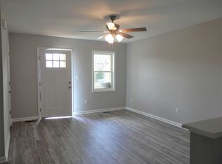 N Delphine Ave, Waynesboro, VA 22980