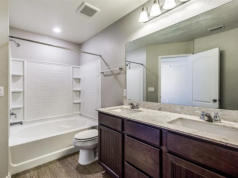 9009 Acorn Cup Dr — Photo 13