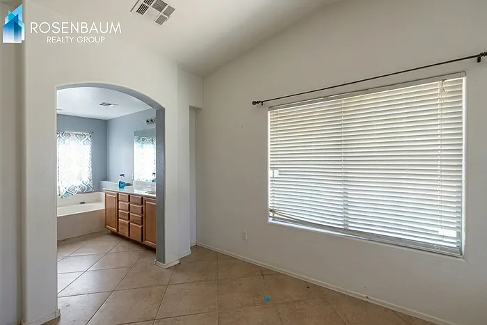 25873 W Miami St — Photo 5