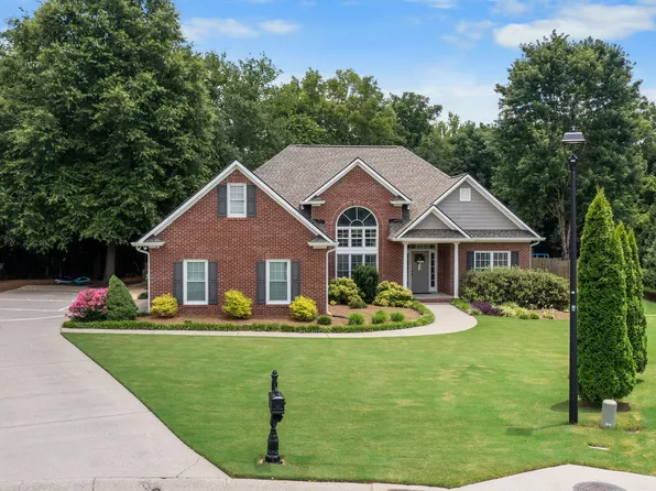 28 Priory Club Dr, Cartersville, GA 30120