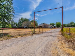1648 Old Ranch Rd, China Spring, TX 76633