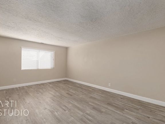 5th image of 34 W 300 S APT 3