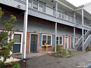 31 Railroad St, Canaan, CT 06018