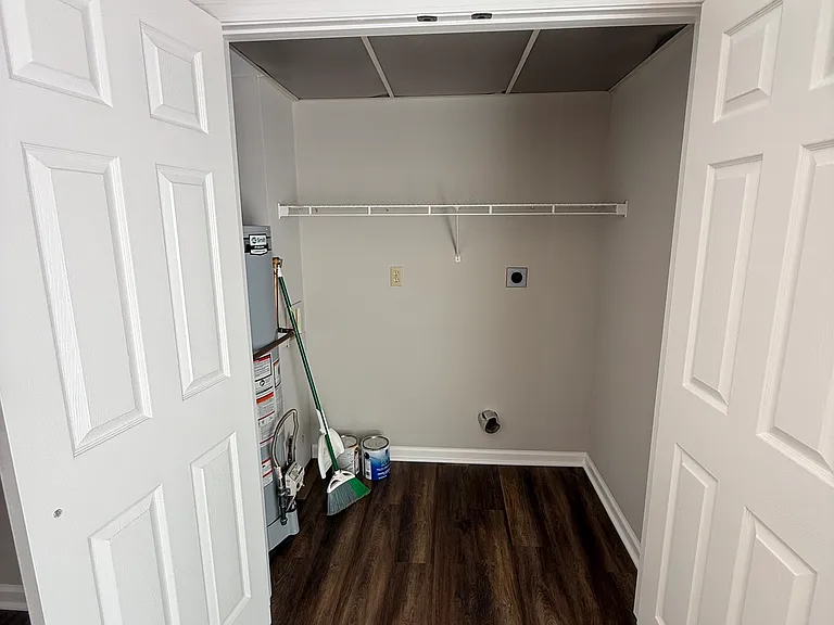 118 Judy Ct — Photo 5