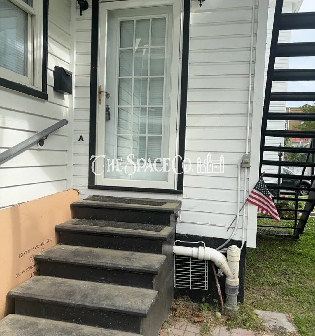 2 bed, 1.0 bath, 1000 sqft, $2,500 — Photo 1