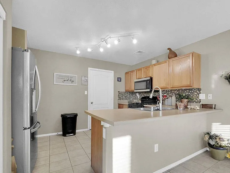 5004 Troybrook Rd — Photo 4
