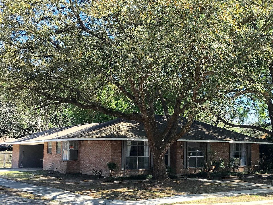 Corner of Batavia Street and Beckman Street
