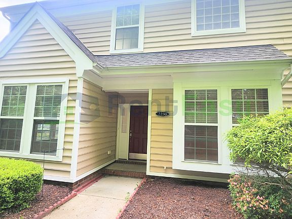 2nd image of 2250 Humphreys Dr