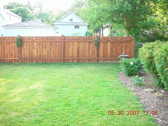 cedar privacy fence