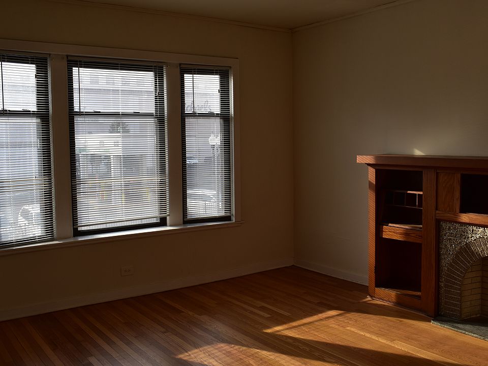 1st image of 802 W Belmont Ave Ste 2W