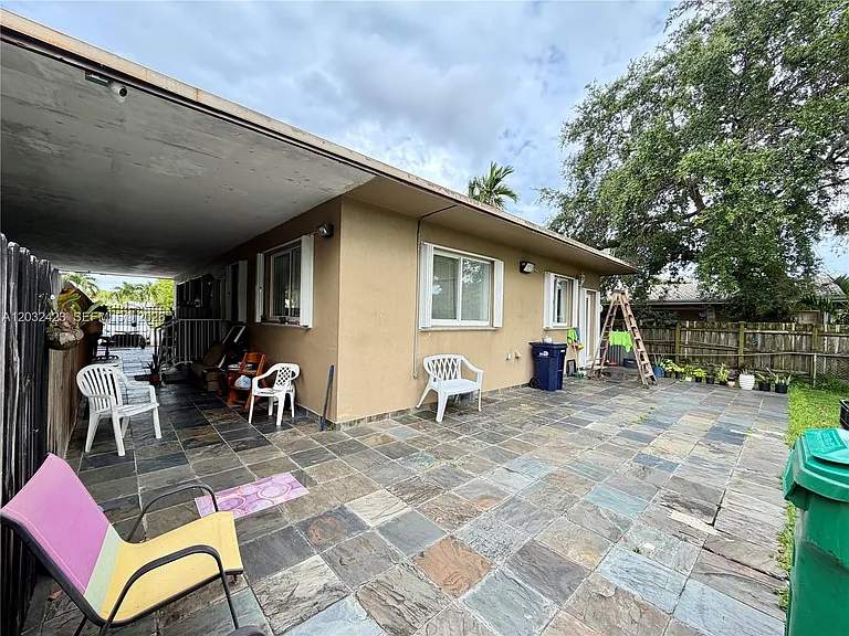 2780 SW 90th Ave #0 — Photo 11