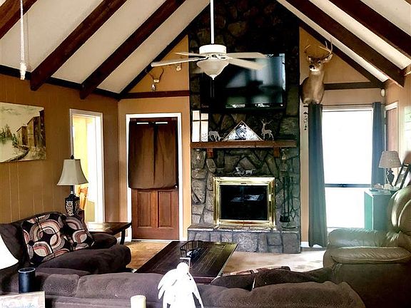 5th image of 278 Driftwood Cir