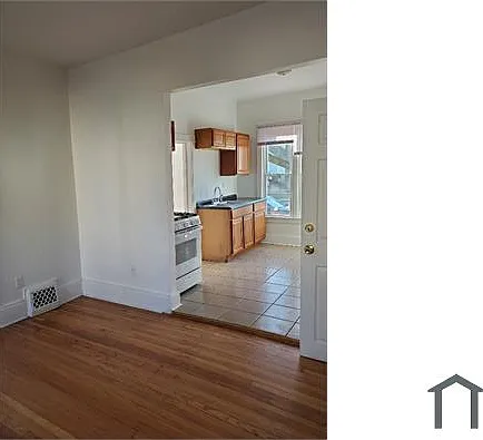 421 Emmet St #1 — Photo 5