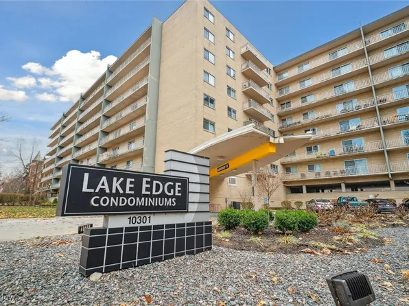 10301 Lake Ave APT 816, Cleveland, OH 44102