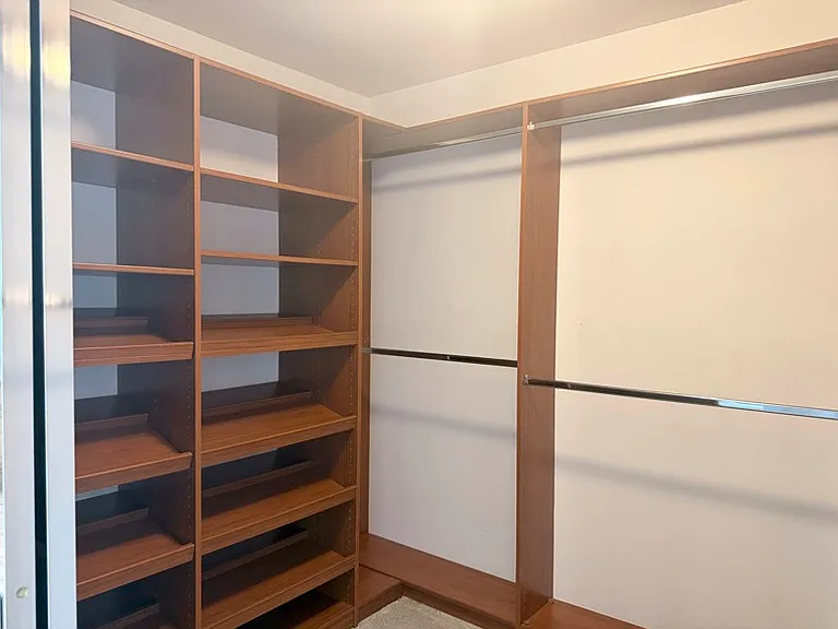 14262 Rideout Ct — Photo 11