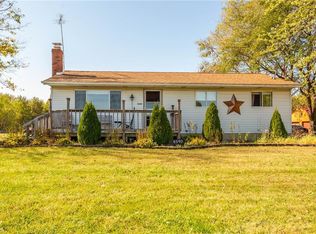 9590 Root Rd, Columbia Station, OH 44028