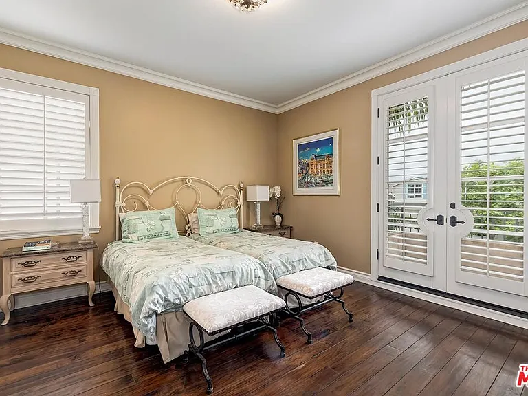 9355 Kirkside Rd — Photo 24