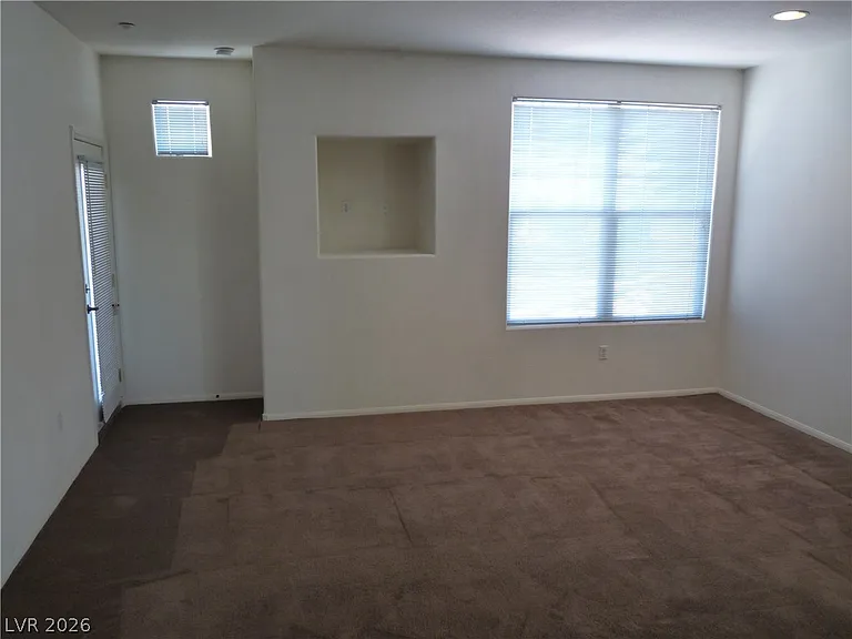 5855 Valley Dr #2030 — Photo 4