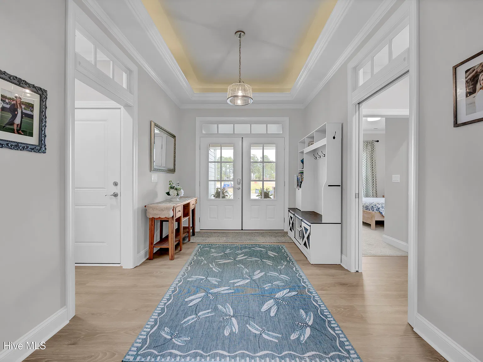 2 bed, 3.0 bath, $2,500 — Photo 3