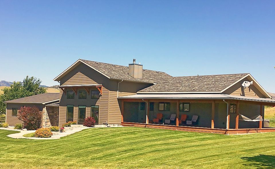 1st image of 18 Coulee Dr