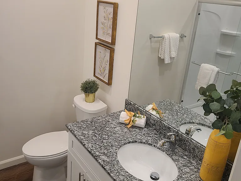 Washington Terrace Apartments — Photo 9