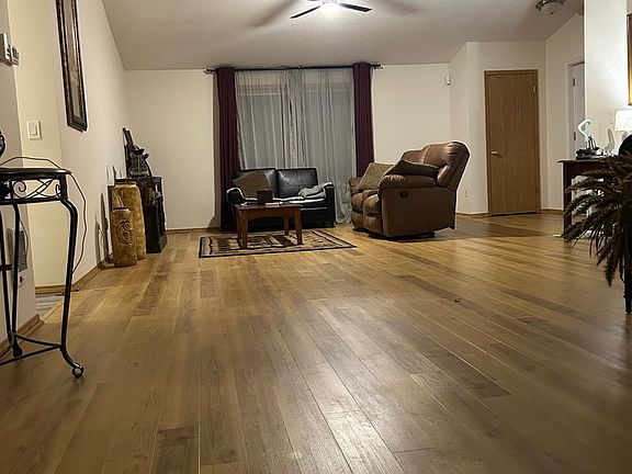 4th image of 4300 NE 125th Ave
