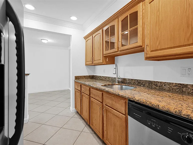 1515 E Broward Blvd #126 — Photo 6