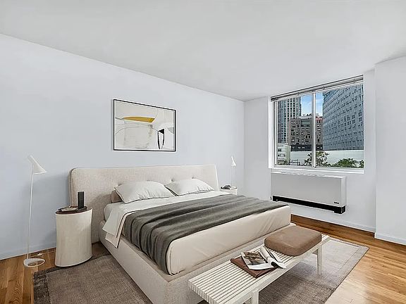 3rd image of 556 State St APT 4AN