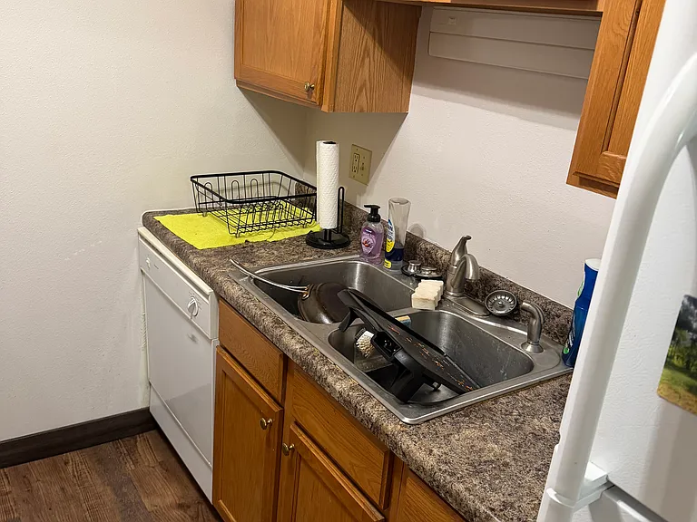 718 Oakcrest St #3 — Photo 23