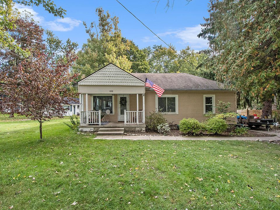 1st image of 1020 Kusterer Dr NW