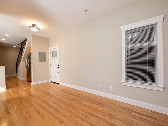 5th image of 1321 El Camino Real Unit 3