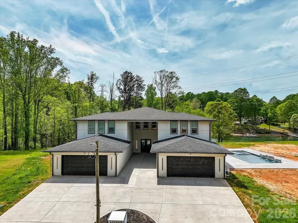 4987 Wildlife Ln, Sherrills Ford, NC 28673