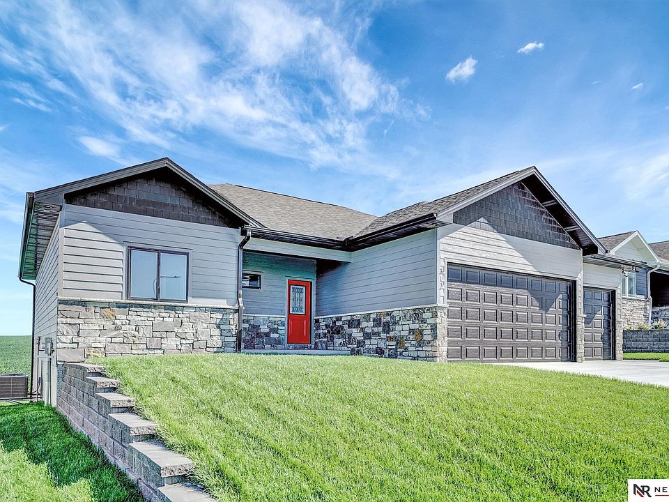 312 Park St, Ceresco, NE 68017 | MLS #22323032 | Zillow