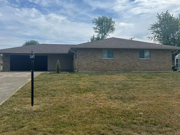 4526 Berquist Dr, Dayton, OH 45426