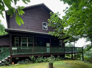 961 S Brooks Cove Rd, Hayesville, NC 28904