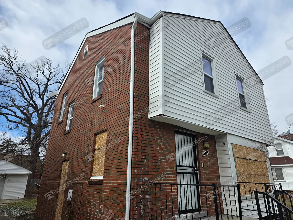 Building Photo - 5293 Berkshire St