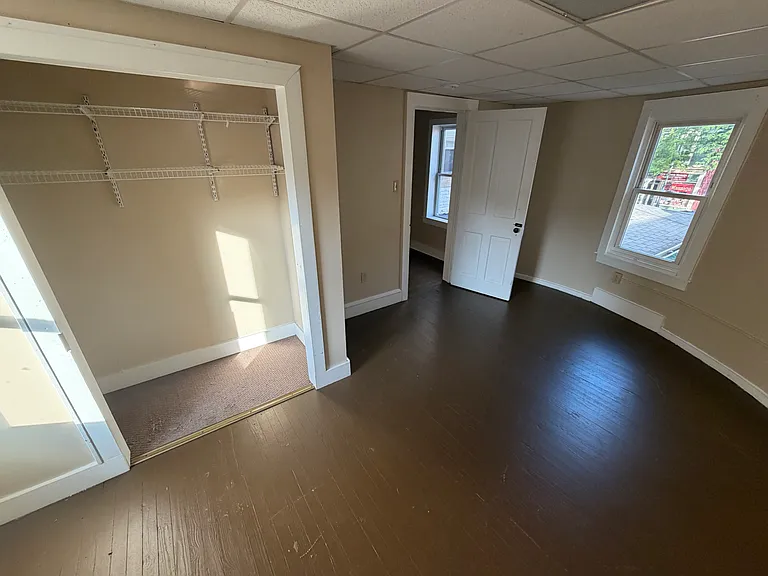 149 W Main St — Photo 5