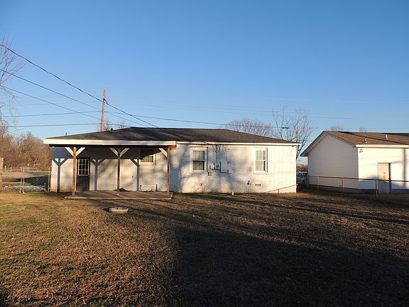3rd image of 124 S 41st West Ave